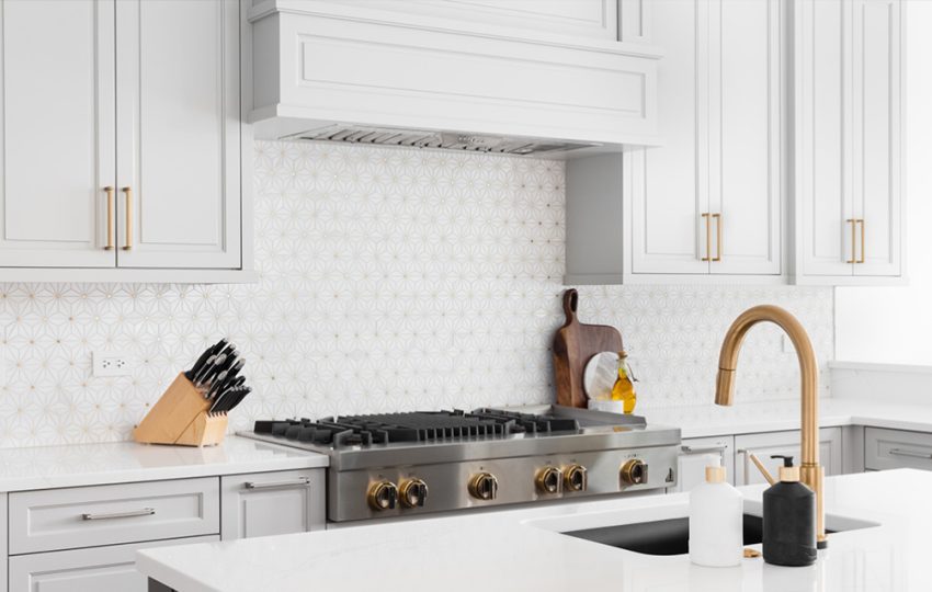 Hottes décoratives: combinaison parfaite entre style et fonctionnalité dans votre cuisine